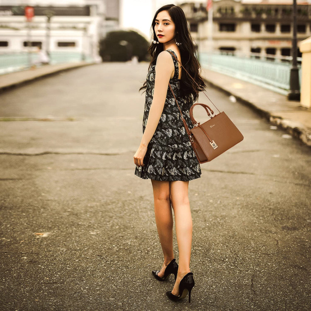 EXOTIC Studded hand bag for women